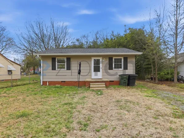 1108 Walnut St, Burlington, NC 27217