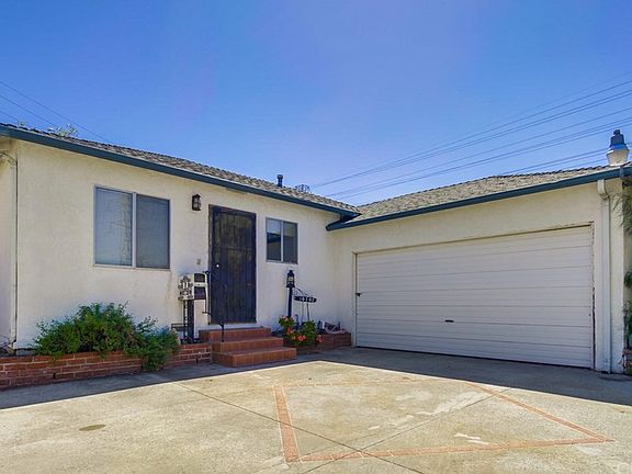 2nd image of 10702 Cecilia St