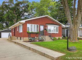 3616 Grand Ave, McHenry, IL 60050