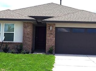 226 Serena Park Ln, Rosharon, TX 77583