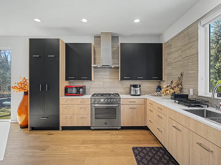 17342 Bothell Way NE #A — Photo 12