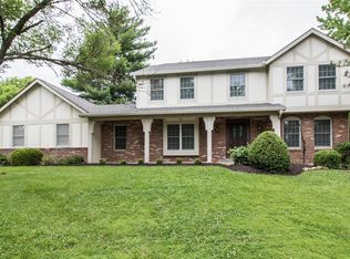 14727 Greenleaf Valley Dr, Chesterfield, MO