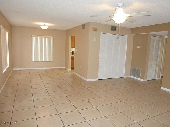 3rd image of 200 International Dr APT 707