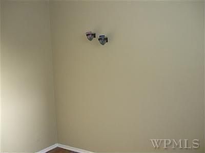 5th image of 36 Elissa Ln #Grnd