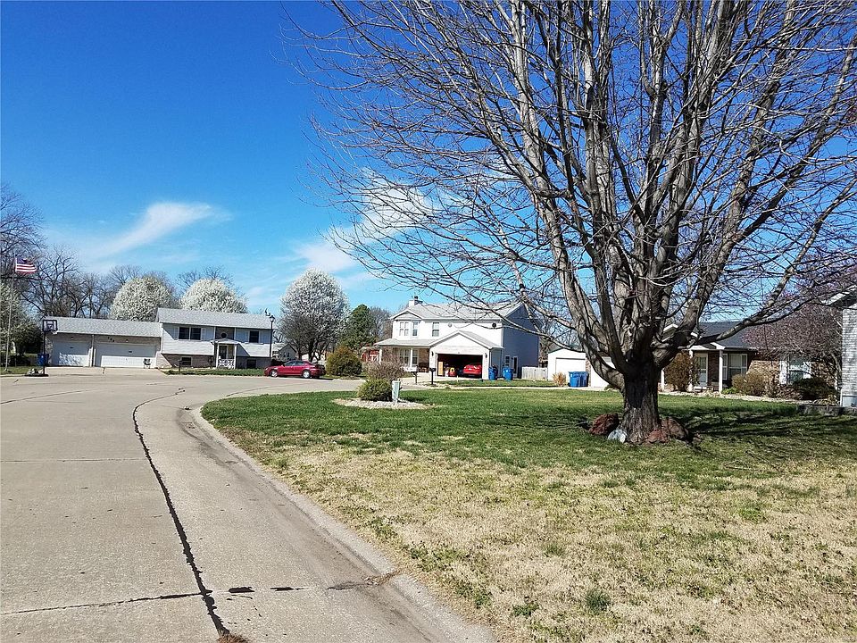 217 Chouteau Poin, Granite City, IL 62040 Zillow