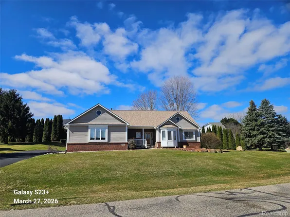 16180 Hill Forest Dr, Linden, MI 48451