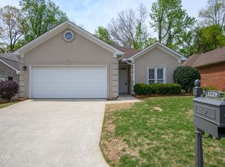 1229 Berwick Rd, Birmingham, AL 35242