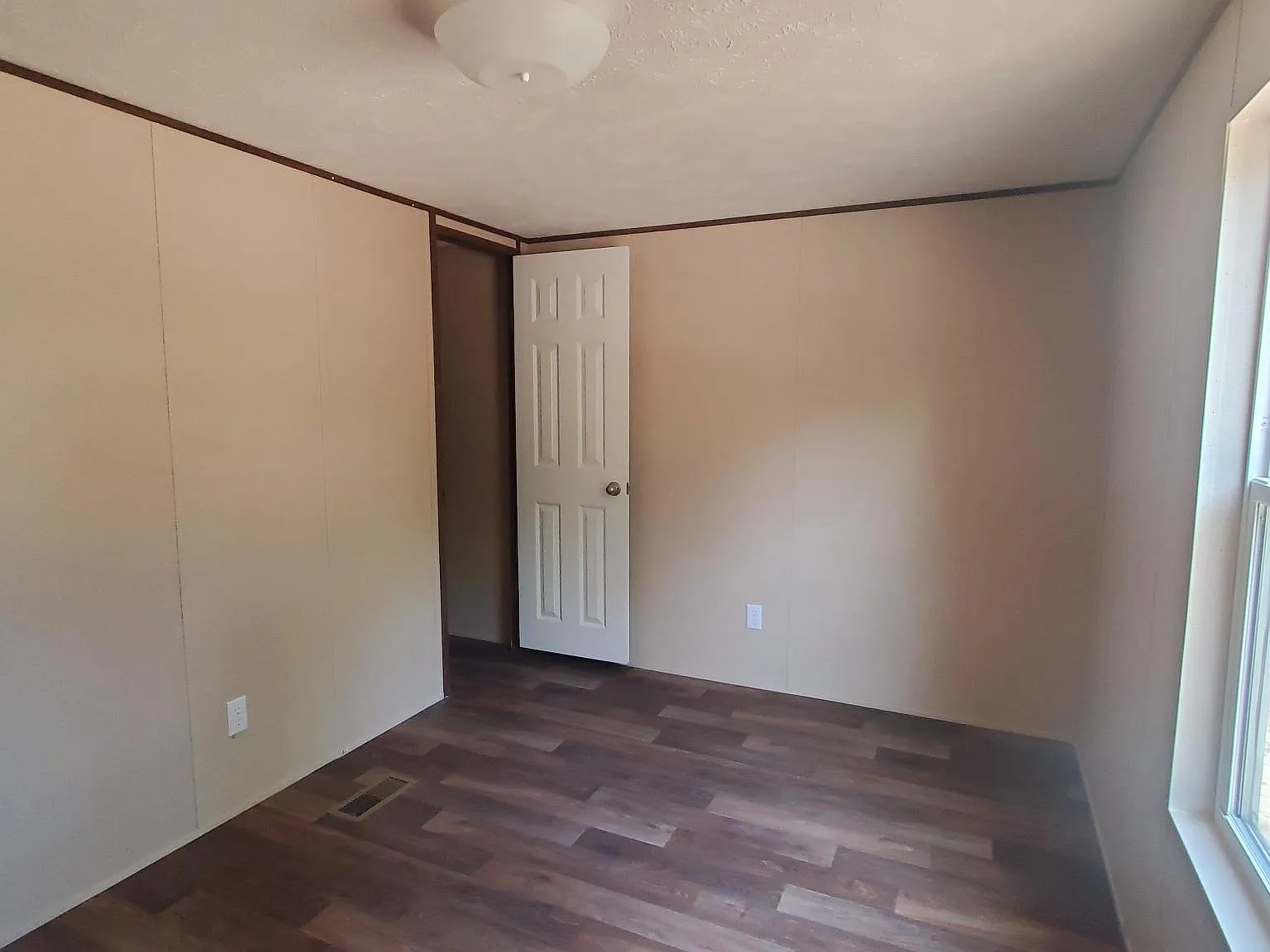 101 Little Star Rd — Photo 4