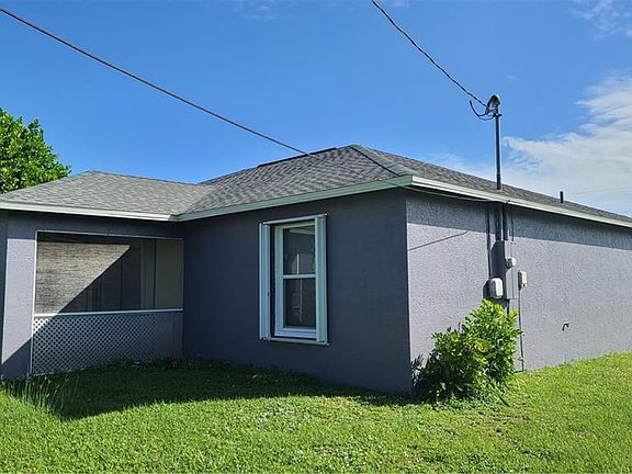 3rd image of 3516 SW 11th Ct