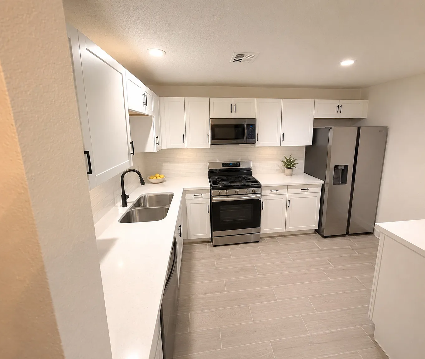 4 bed, 1602 sqft, $2,100 — Photo 1