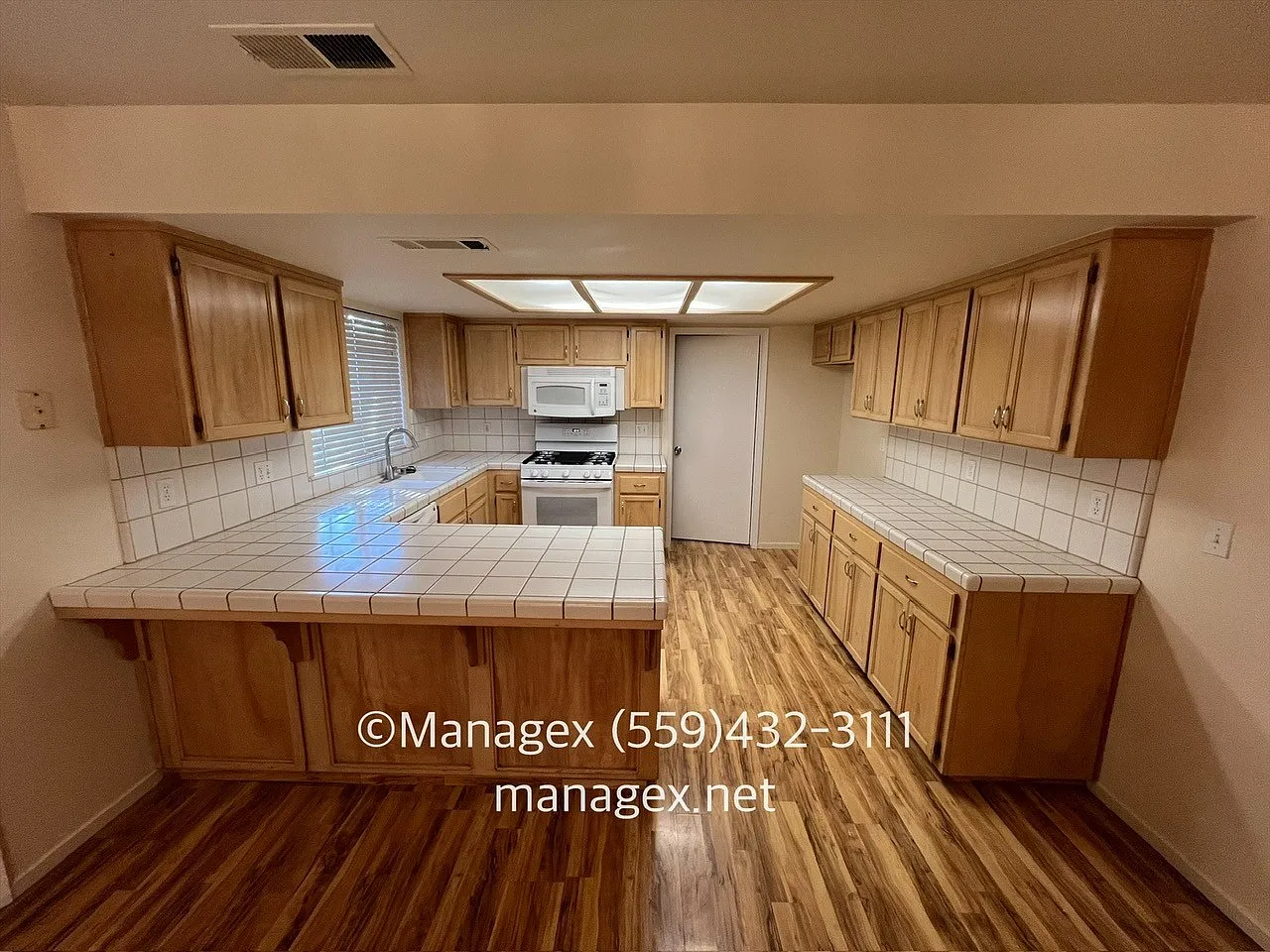 3 bed, 1701 sqft, $1,900 — Photo 4