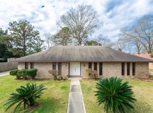 3321 Jo Anne Dr, Baton Rouge, LA 70814