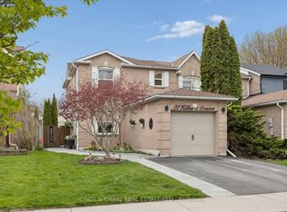 31 Hillhurst Cres, Clarington, ON L1E2A4