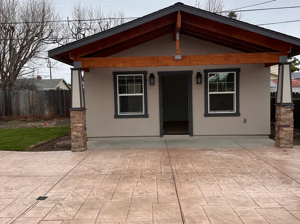 554 Tulane St #A, Salinas, CA 93906