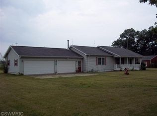 10281 Barker Rd, White Pigeon, MI 49099
