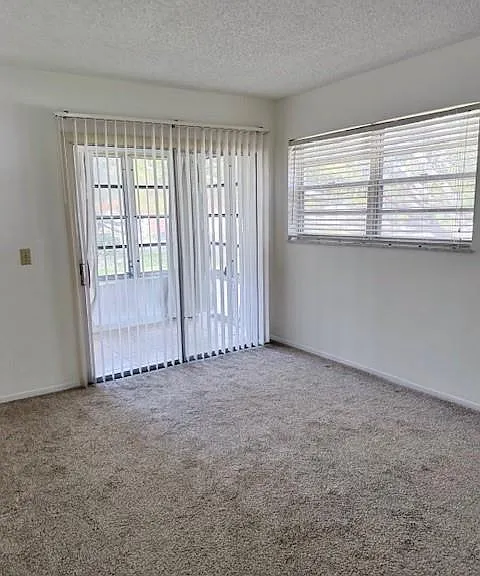 1225 NW 21st St #1014 — Photo 9