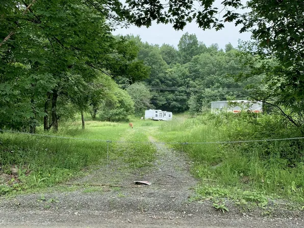 734 Kautz Hollow Road, Pittstown, NY 12094