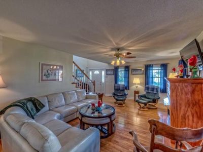 408 Crystal Springs Cir, Gray, TN, 37615