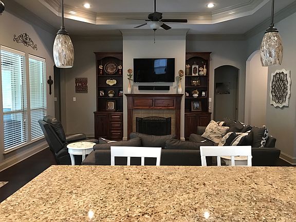 4th image of 14063 Deep Creek Dr