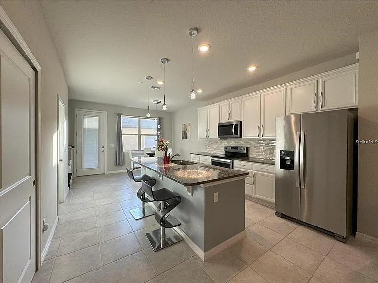 5032 Walker St — Photo 7