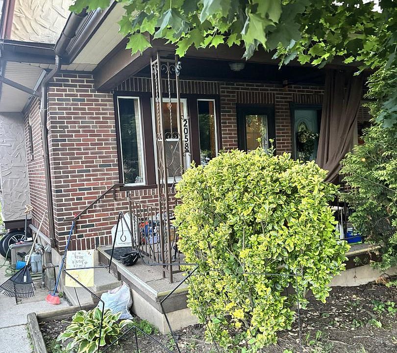 1st image of 2058 Cleveland Ave