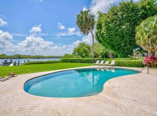 9666 SE Landing Pl, Jupiter, FL 33469