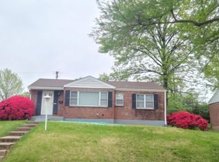 8500 Bryan Ave, Saint Louis, MO 63117
