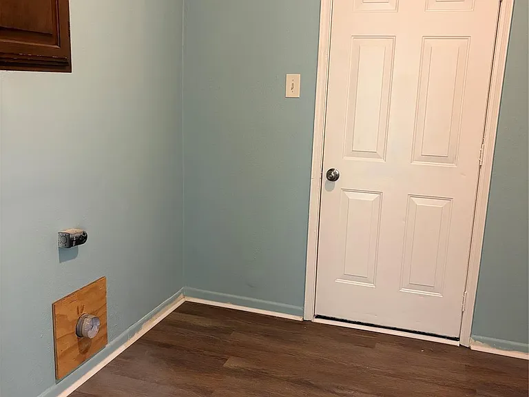 12719 Huntington Field Dr — Photo 34