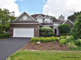 658 Lewis Rd, Geneva, IL 60134