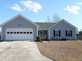 6704 Yellow Bell Rd, Wilmington, NC 28411