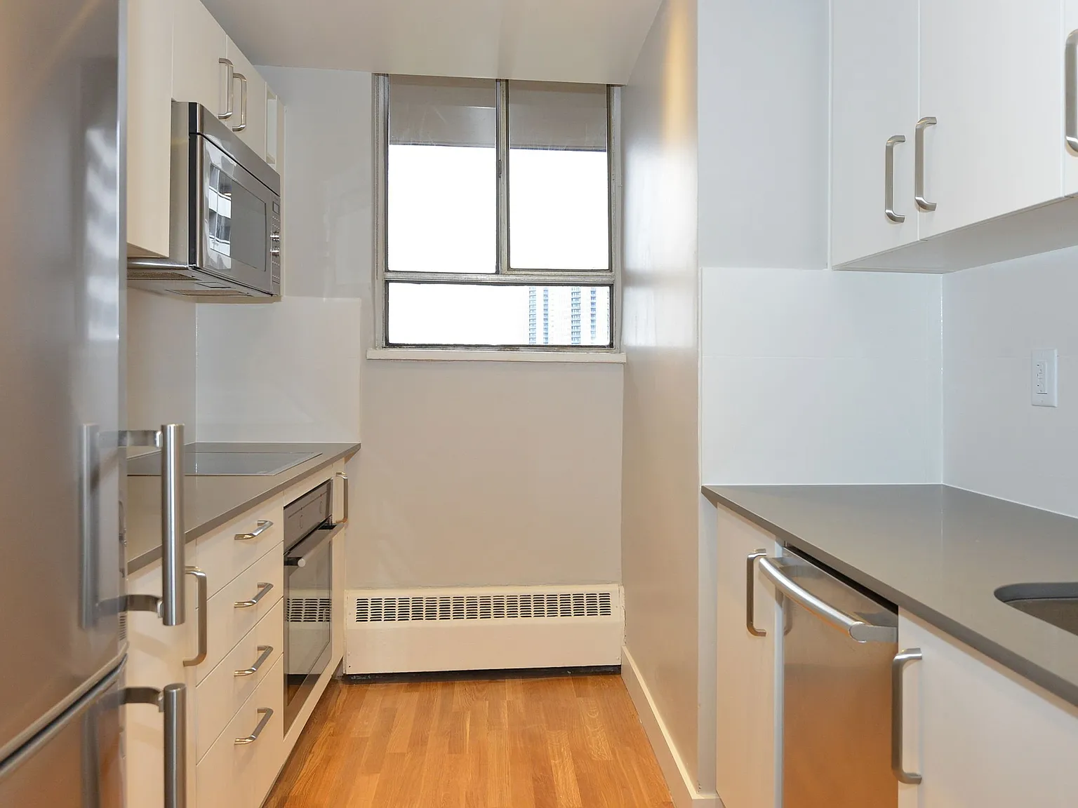 230 Oak Street — Photo 3