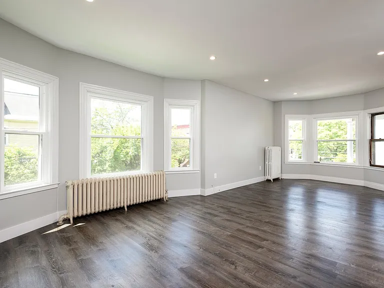 511 Hamilton St — Photo 14