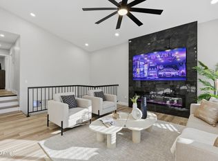 19048 N 37th Pl, Phoenix, AZ 85050