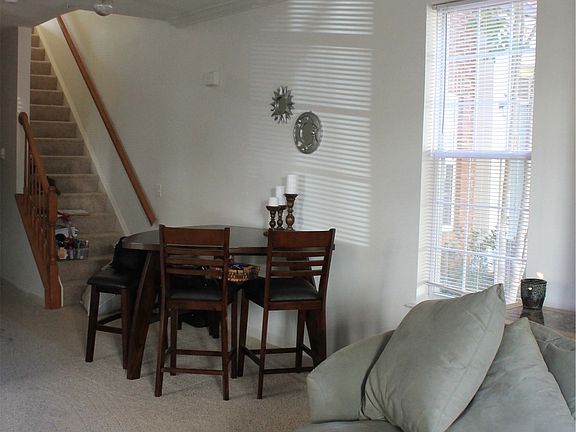 5th image of 820 Elmcroft Blvd
