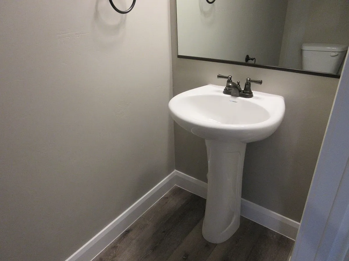 Building Photo - 404 W 1325 N #K3