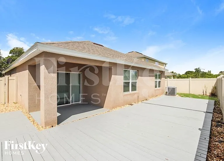 1125 Newton Cir — Photo 15