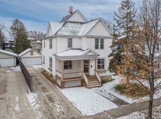 288 E 2nd St, Fond Du Lac, WI 54935