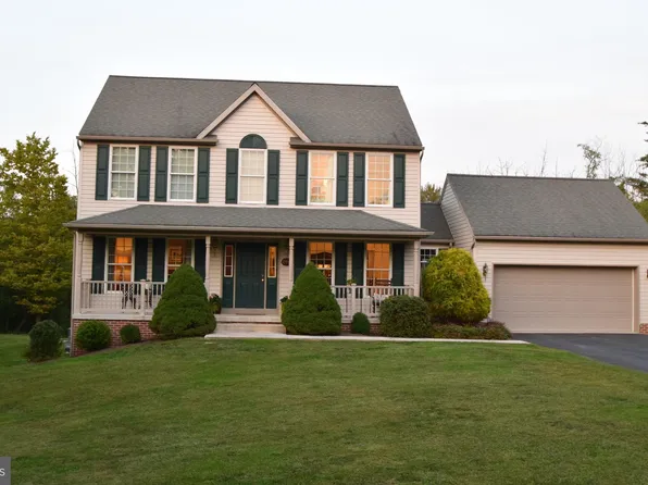 10944 Buckskin Ct, Mercersburg, PA 17236
