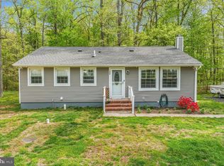 1900 Hedding Rd, Columbus, NJ 08022