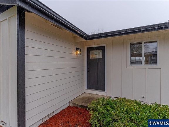 4th image of 2440 S 2nd St