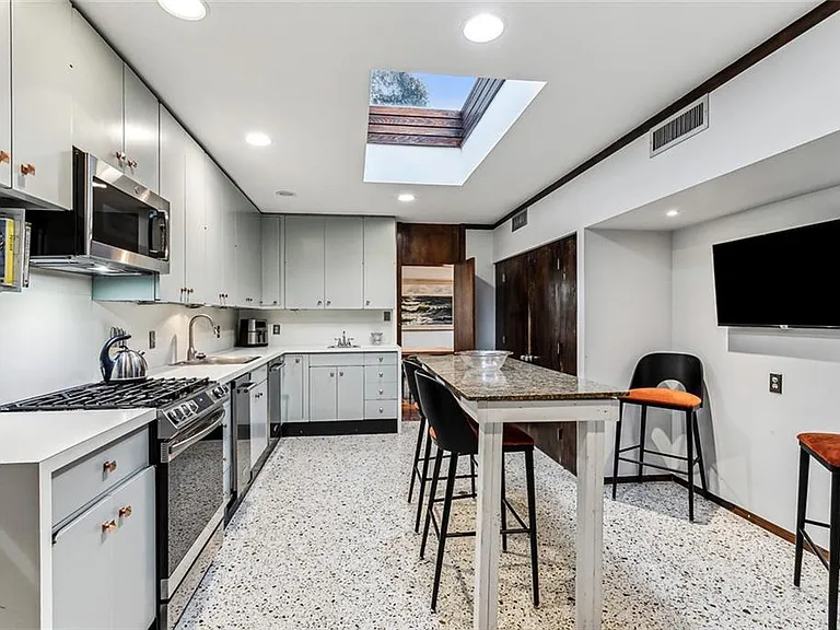 9 Park Island Dr — Photo 12