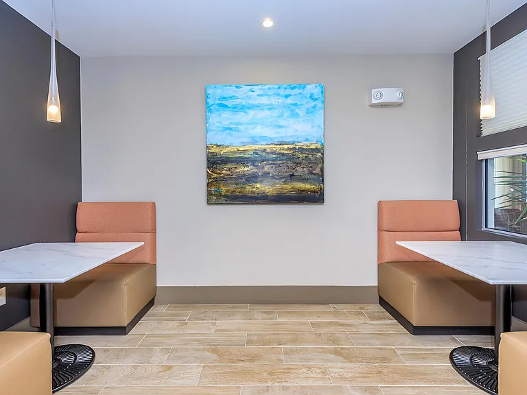 Residence at Oakmont Apartments — Photo 14
