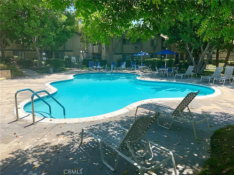 960 E Bonita Ave #116 — Photo 11