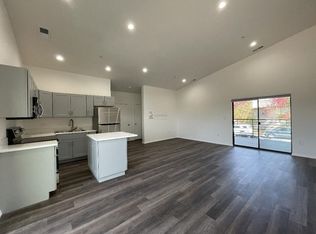 920 Shoofly St, Santa Fe, NM 87505