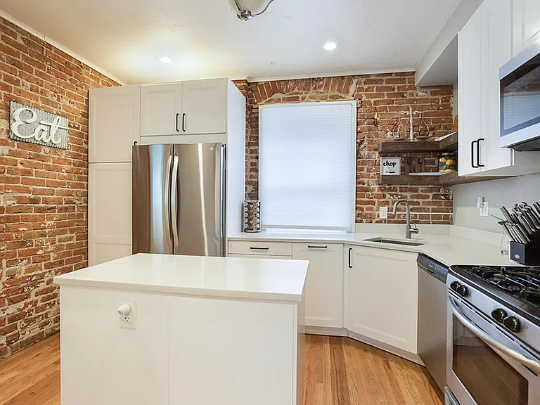624 E 12th Ave #A — Photo 10