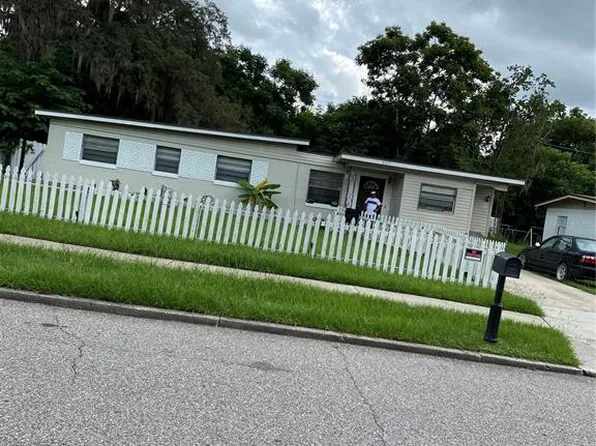 4207 Meadowbrook Ave, Orlando, FL 32808