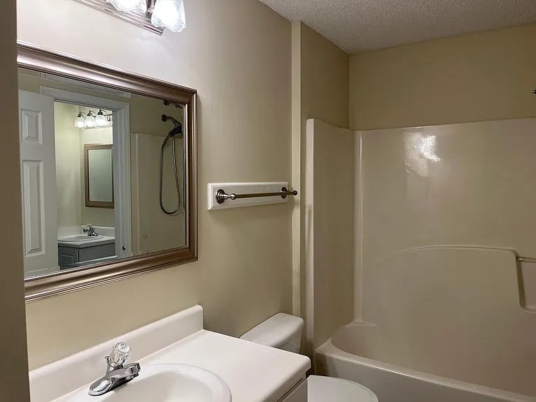 3513 Greywood Dr — Photo 17