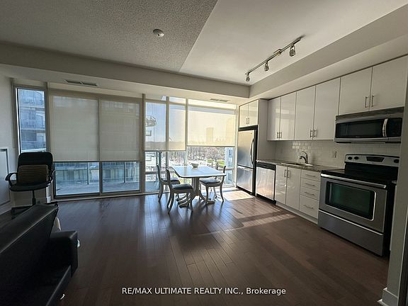 2nd image of 90 Stadium Rd #705