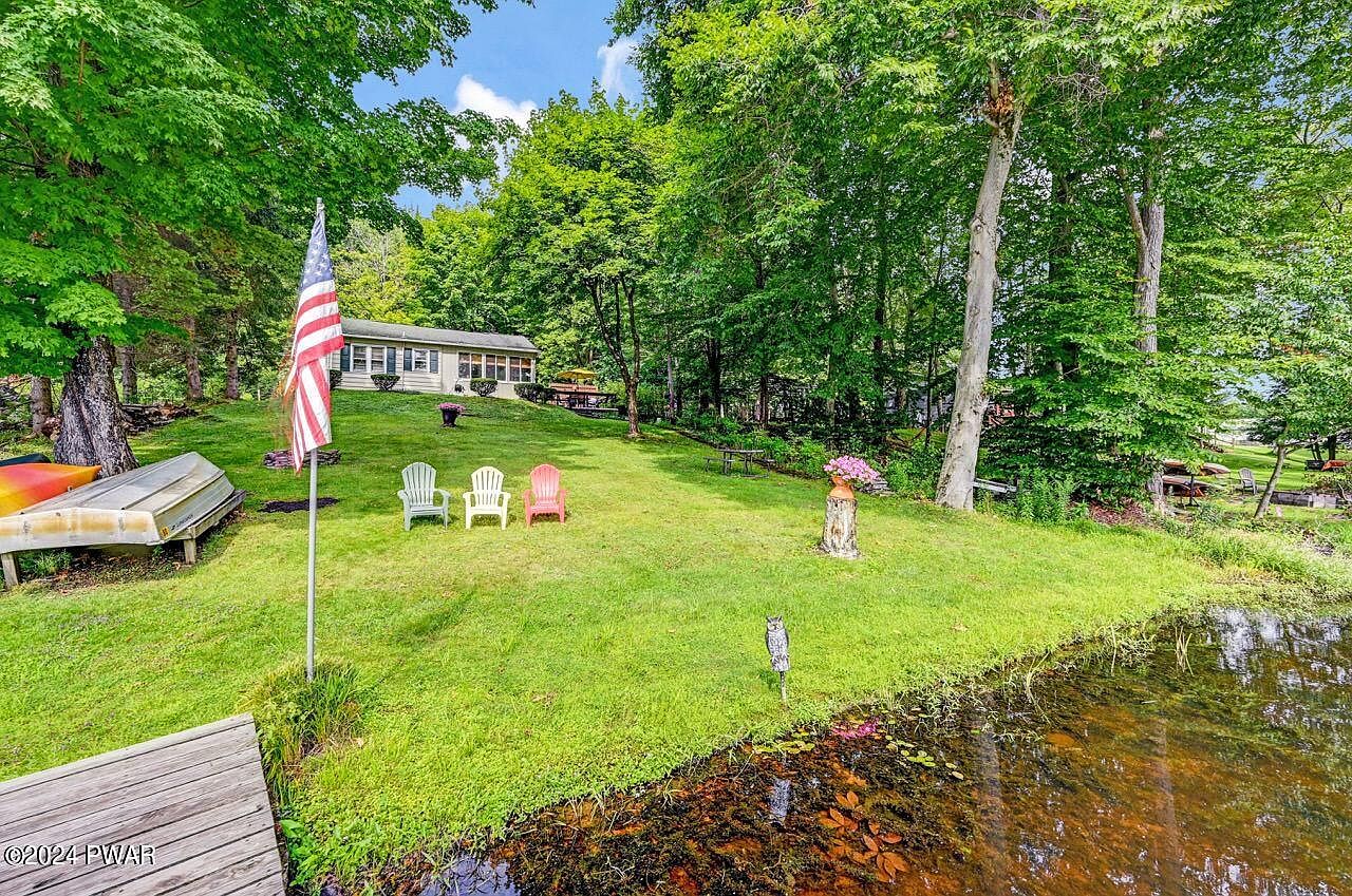 83 Lake Shore Dr, Waymart, PA 18472 | Zillow