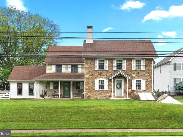 820 Davisville Rd, Warminster, PA 18974
